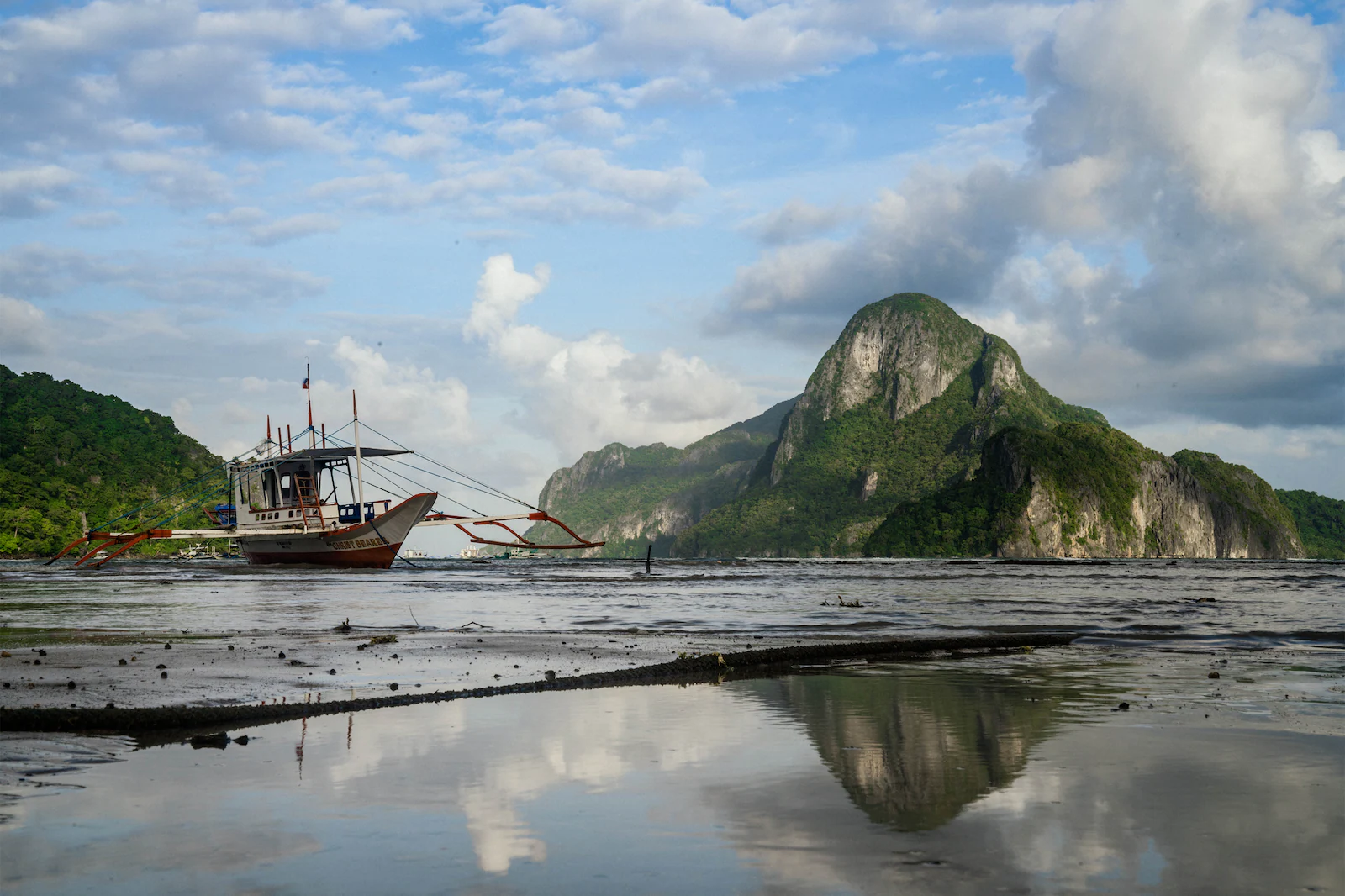 El Nido in the daytime