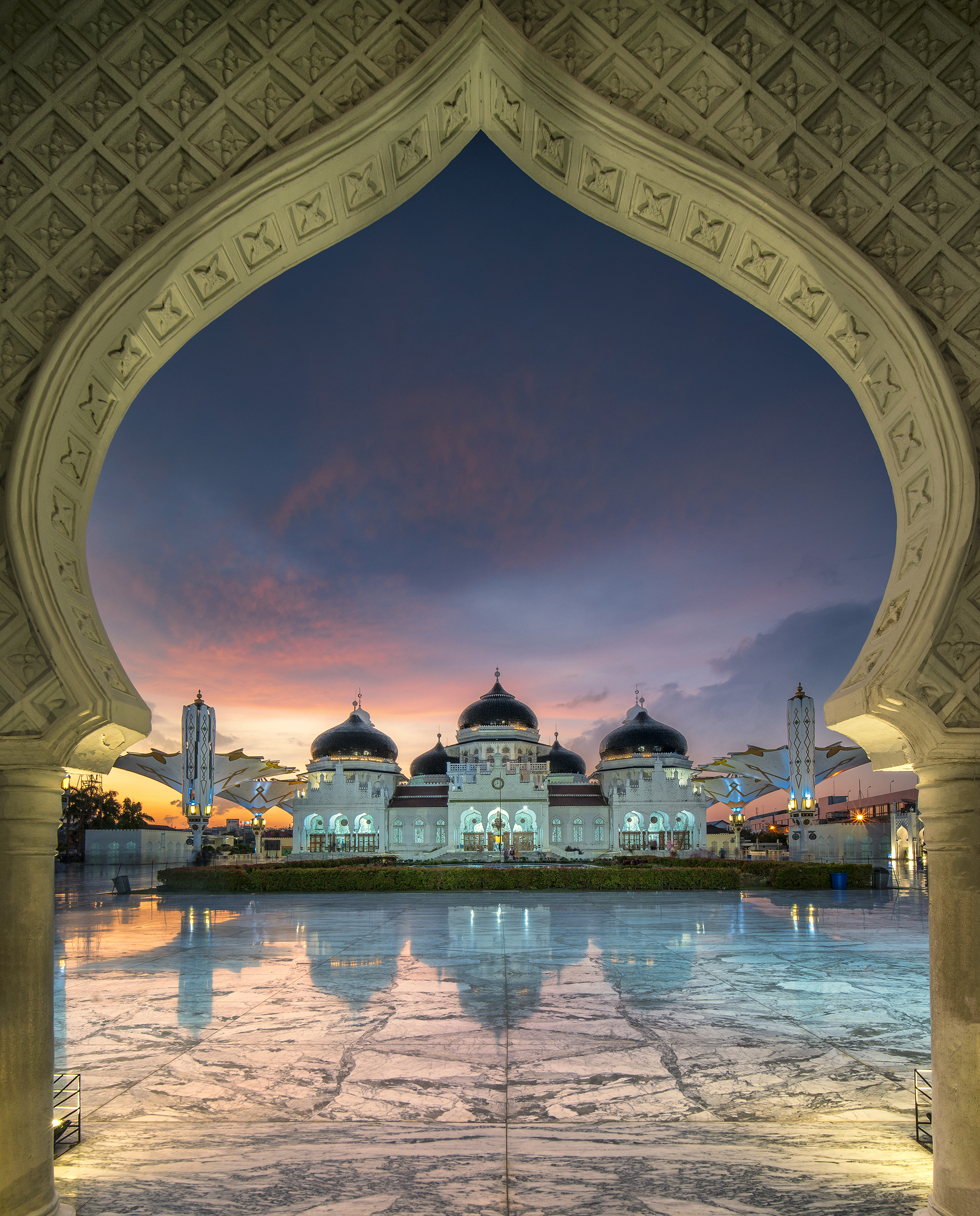 Baiturrahman Great Mosque in Banda Aceh is the witness of the 2004 Tsunami tragedy