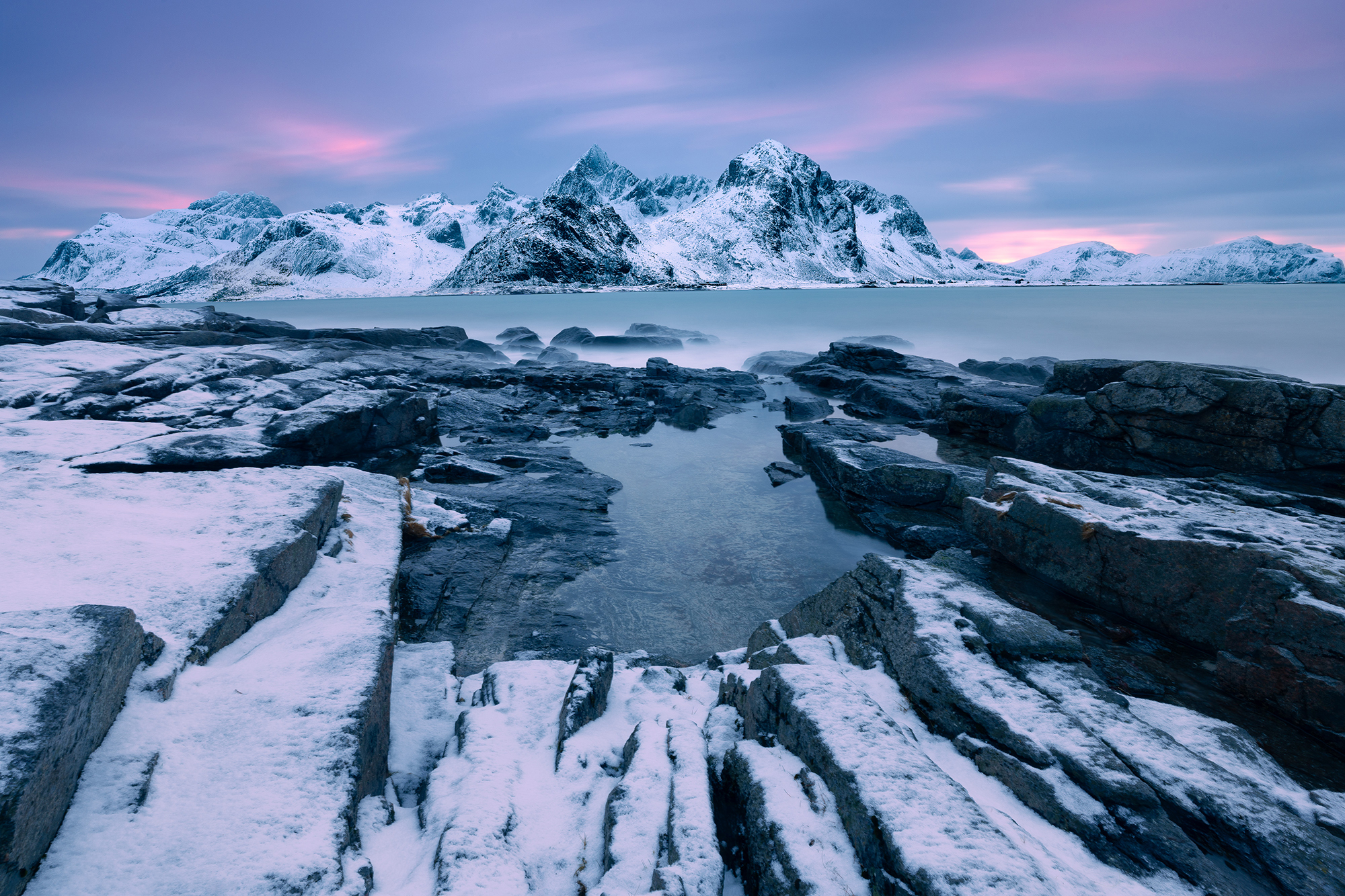 SNOWY BEACH LAST GLOW